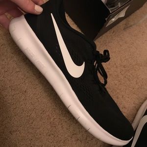 Nike free runs